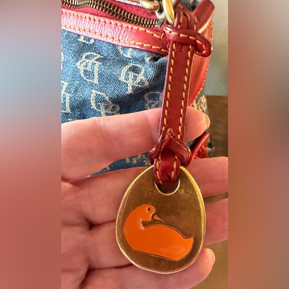 Dooney & Bourke Vintage Blue Denim Signature Monogram w/ Red LeatherShoulder Bag - Picture 5 of 16